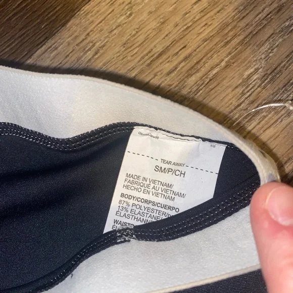 Under Armour Project Rock  Black and White Compression Shorts - Picture 4 of 4